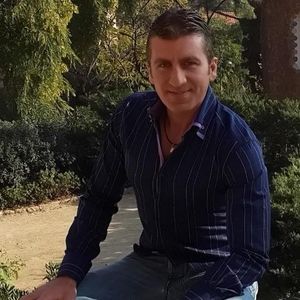 Meet your Posher, Serdar
